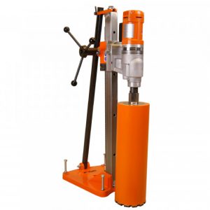 Jezgrena bušilica u čeličnom dizajnu KB130